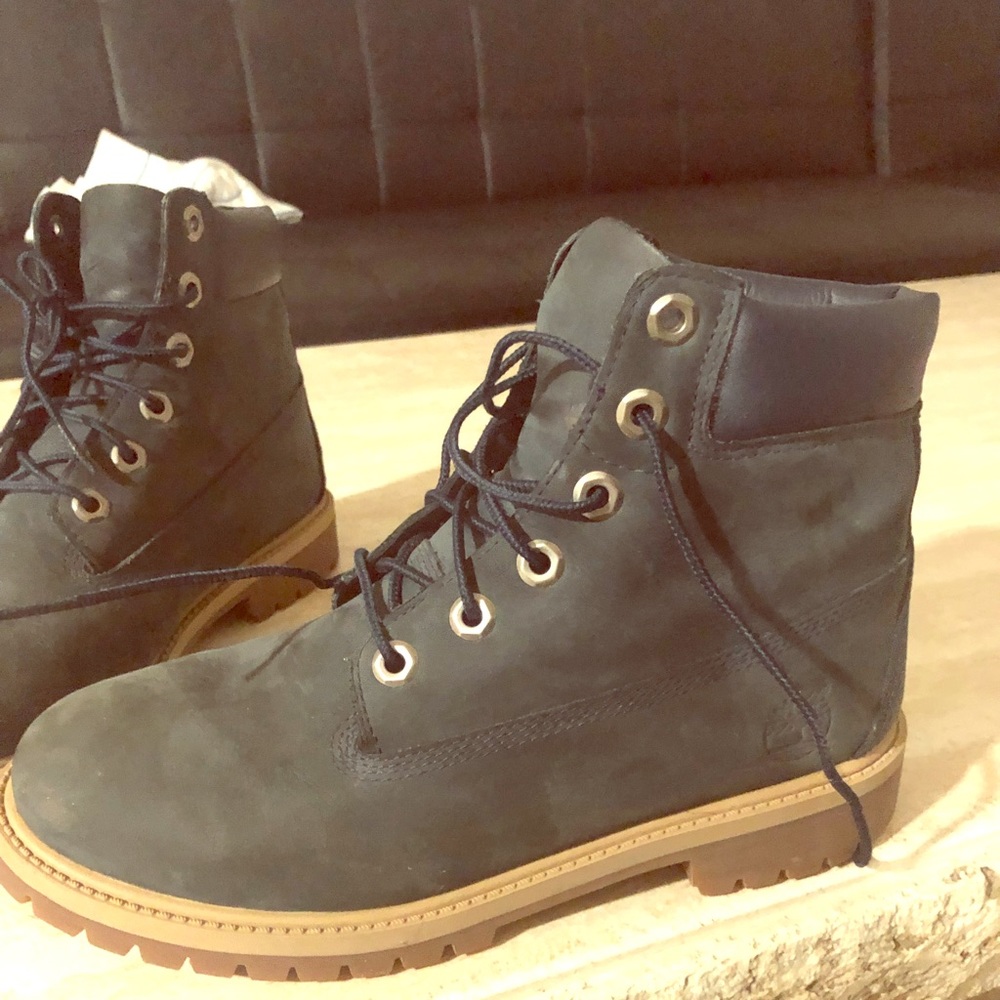 Navy blue Boots